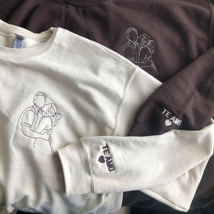 Personalized Couple Outline Portrait Sweatshirt